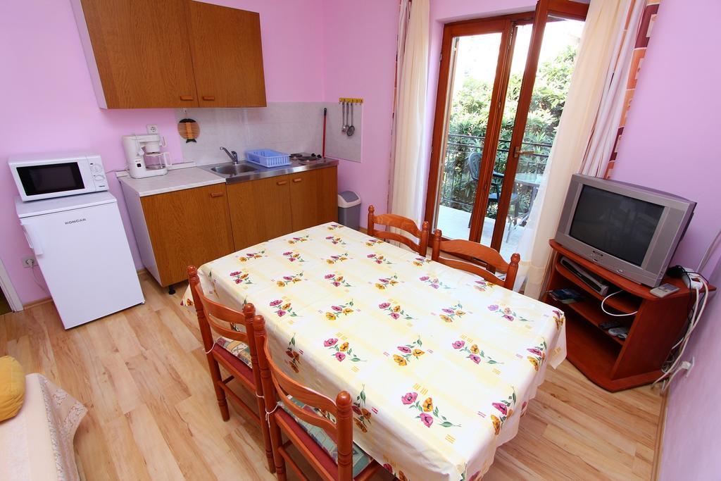 Apartments Antolovic Ровінь Номер фото